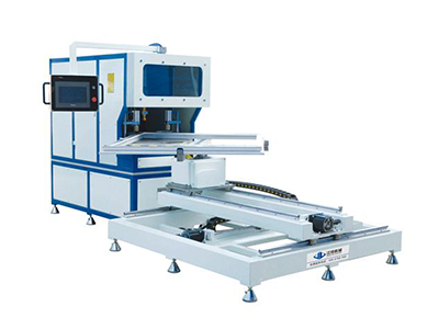 安装了同花顺（中国）六轴智能控制系统的书型礼盒生产线